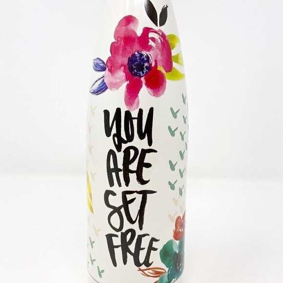 DAYSPRING Katygirl Designs | You Are Set Free Stainless Steel Water Bottle - Picture 6 of 7